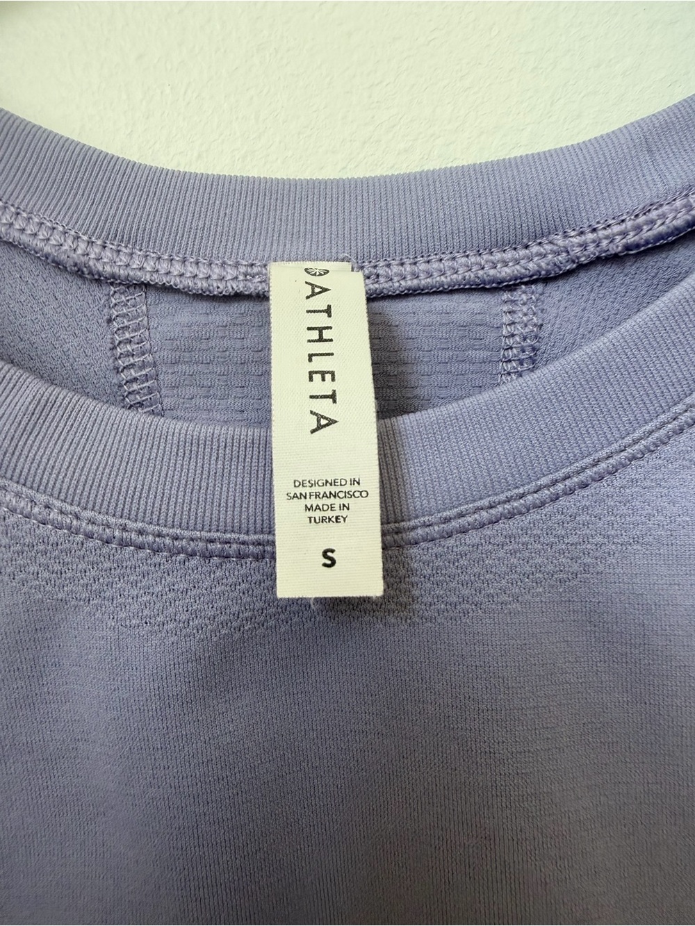 Athleta Momentum Long Sleeve Purple Athletic Top Size Small - Picture 4 of 6